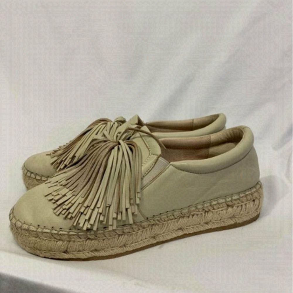 𝅺j/slides leather espadrille mule. Tan/taupe. Size 9.5. Excellent condition.